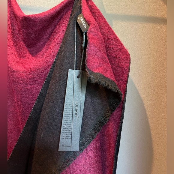 NWT Fullron Unisex long cashmere blend luxurious scarf reversible black burgundy - Picture 5 of 7